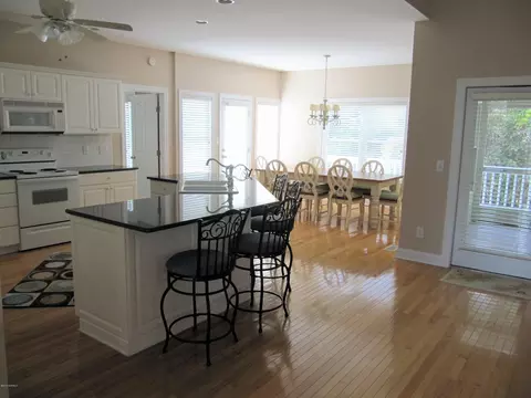 413 Emerald Plantation Rd, Emerald Isle, NC 28594 photo 12