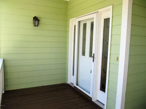 413 Emerald Plantation Rd, Emerald Isle, NC 28594 photo 6
