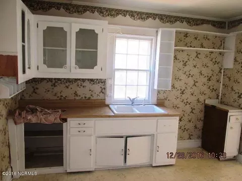 357 Shell Rd, Atlantic, NC 28511 photo 3