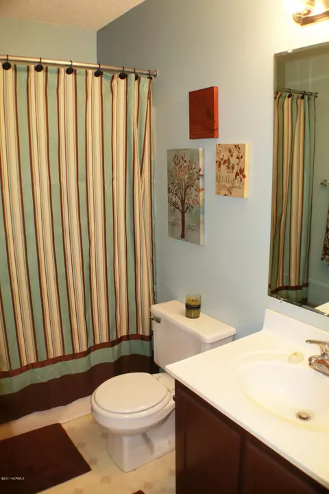 304 Eider Loop, Jacksonville, NC 28540 photo 7