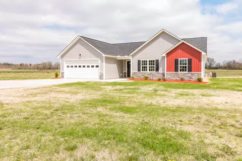 194 Gregory Fork Rd, Richlands, NC 28574 photo 1