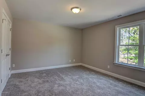 323 Crown Pointe Dr, Hampstead, NC 28443 photo 25