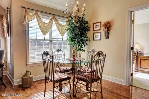 190 Castle Bay Dr, Hampstead, NC 28443 photo 10