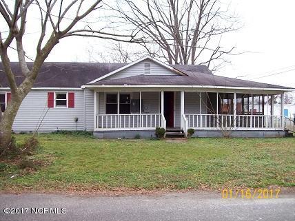 116 E Broad St, Beulaville, NC 28518 photo 1