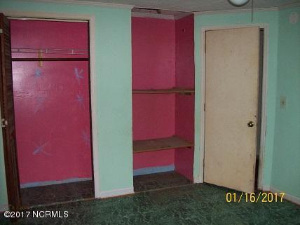 116 E Broad St, Beulaville, NC 28518 photo 9