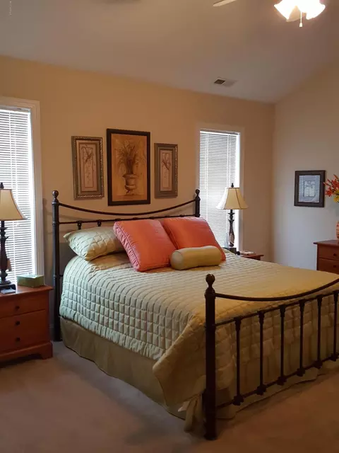 205 Long Leaf Dr, Hampstead, NC 28443 photo 14
