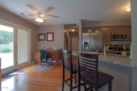 212 Gold Leaf Dr, Hampstead, NC 28443 photo 10