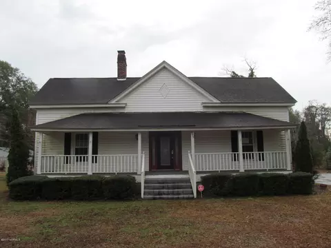 803 Academy St, Fair Bluff, NC 28439 photo 1