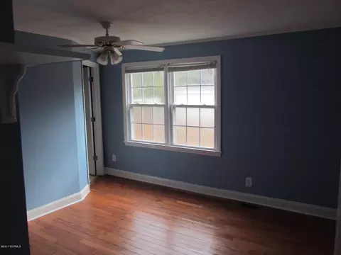 803 Academy St, Fair Bluff, NC 28439 photo 8