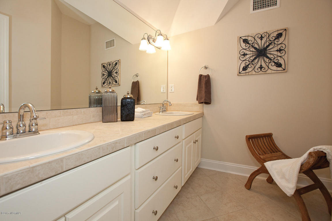 124 Castle Bay Dr, Hampstead, NC 28443 photo 33