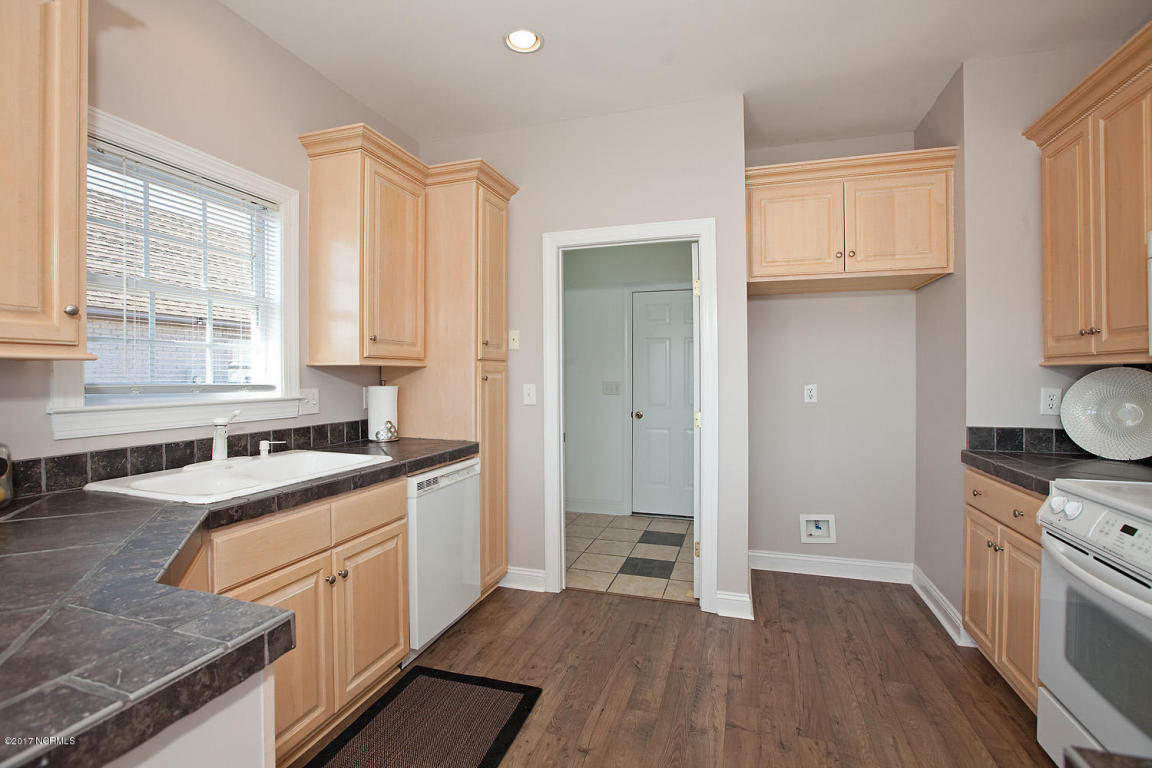 124 Castle Bay Dr, Hampstead, NC 28443 photo 18