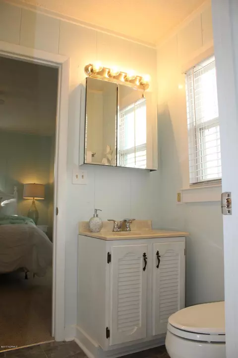 404 36th St, Sunset Beach, NC 28468 photo 31