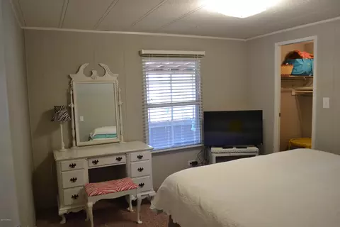 609 Donna Dr, Hampstead, NC 28443 photo 14