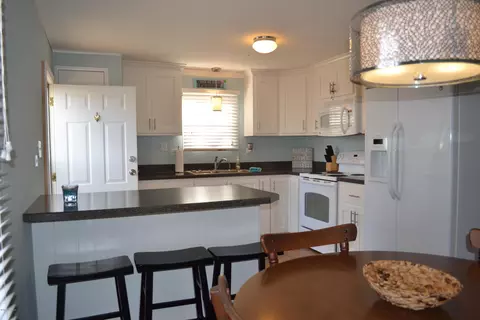 609 Donna Dr, Hampstead, NC 28443 photo 7