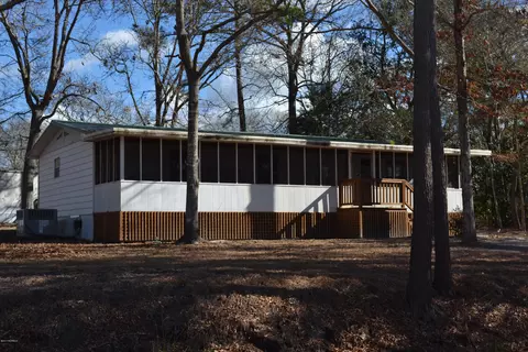 609 Donna Dr, Hampstead, NC 28443 photo 1