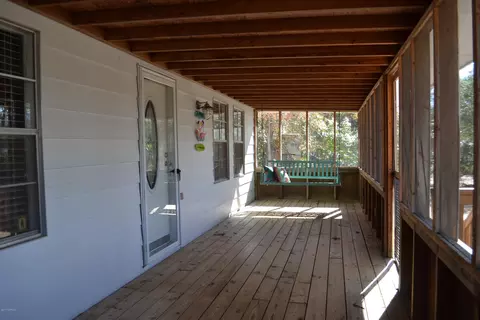 609 Donna Dr, Hampstead, NC 28443 photo 3