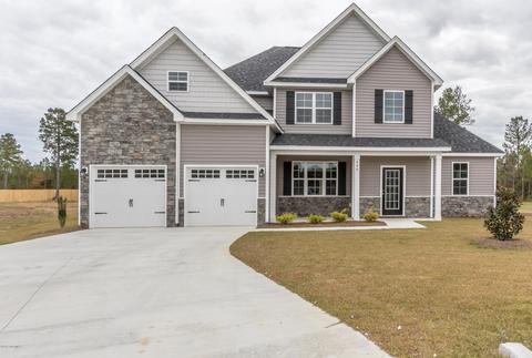 404 Kale Ct, Hubert, NC 28539 photo 1