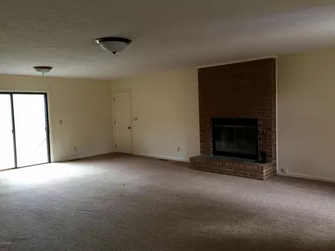 103 Weathersbee Dr, Hampstead, NC 28443 photo 4