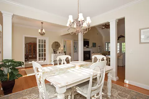 205 E Colonnade Dr, Hampstead, NC 28443 photo 9