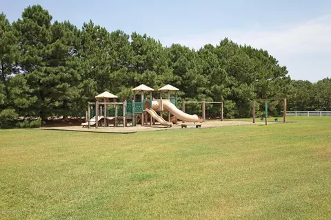 205 E Colonnade Dr, Hampstead, NC 28443 photo 50