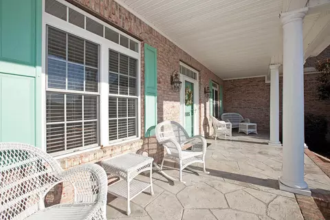 205 E Colonnade Dr, Hampstead, NC 28443 photo 4