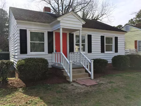 807 E 4th St, Washington, NC 27889 photo 1