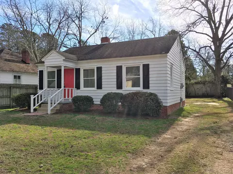 807 E 4th St, Washington, NC 27889 photo 2