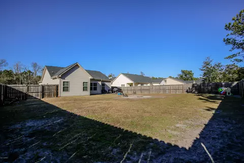 807 Lavender Ct, Hubert, NC 28539 photo 31