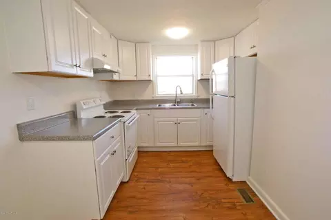 386 Hoover Rd, Hampstead, NC 28443 photo 9