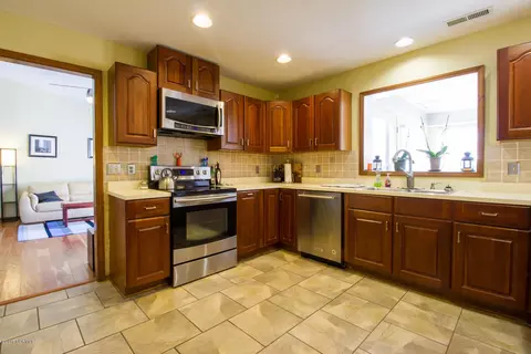 642 Sawgrass Rd, Hampstead, NC 28443 photo 10