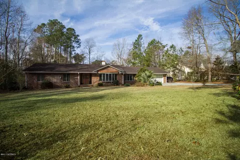 642 Sawgrass Rd, Hampstead, NC 28443 photo 2