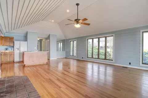 640 Red Fox Trl, Hampstead, NC 28443 photo 21