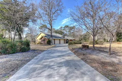 650 Sawgrass Rd, Hampstead, NC 28443 photo 3