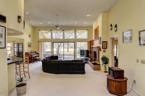 650 Sawgrass Rd, Hampstead, NC 28443 photo 9