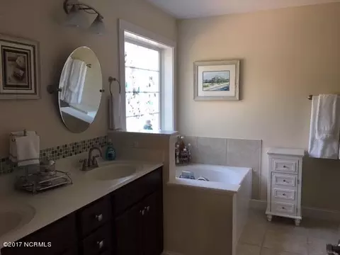 107 Hemlock Ct, Hampstead, NC 28443 photo 21