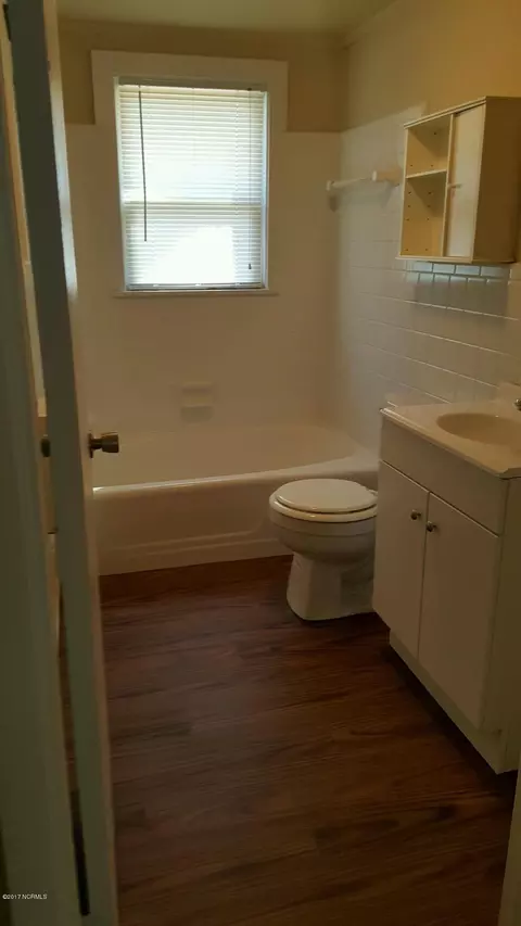 234 Pine St, Wallace, NC 28466 photo 6
