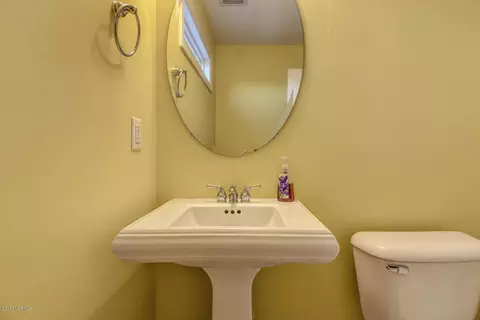 110 E Colonnade Dr, Hampstead, NC 28443 photo 47