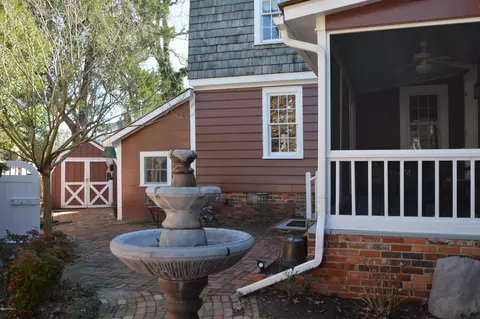 616 Middle St, New Bern, NC 28560 photo 3