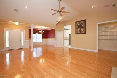 204 Shearwater Dr, Hampstead, NC 28443 photo 6