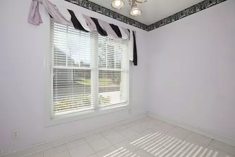 204 Shearwater Dr, Hampstead, NC 28443 photo 9