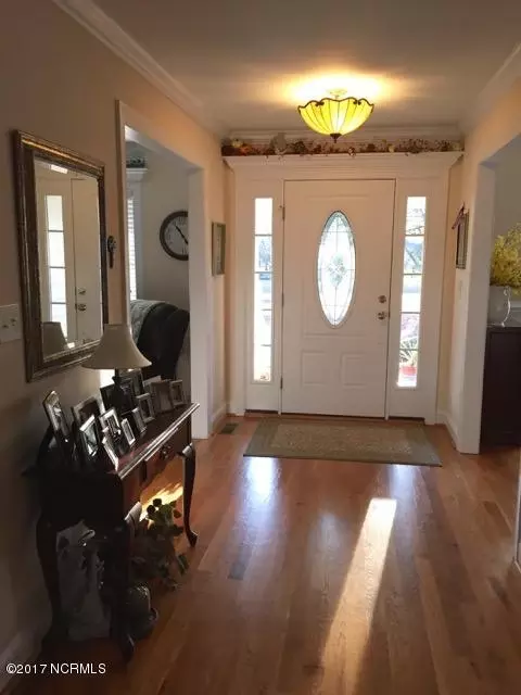 119 Long Leaf Dr, Hampstead, NC 28443 photo 2