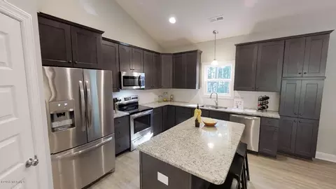 665 Dan Owen Dr, Hampstead, NC 28443 photo 9