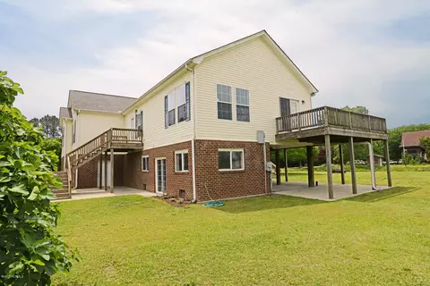 163 Fairwind Dr, Chocowinity, NC 27817 photo 5