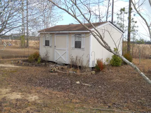107 Hale St, Windsor, NC 27983 photo 17