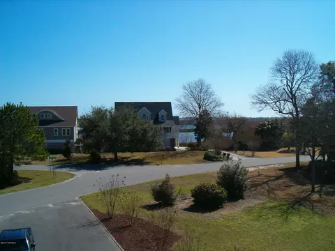 128 Soundview Dr, Hampstead, NC 28443 photo 6