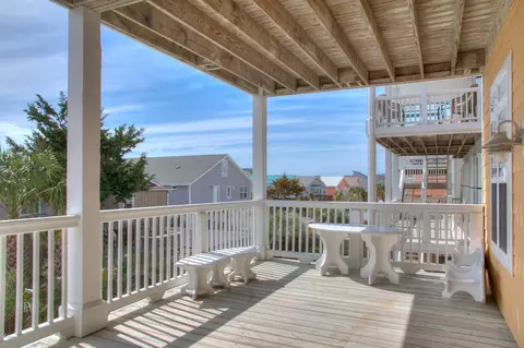 374 E Second St, Ocean Isle Beach, NC 28469 photo 4