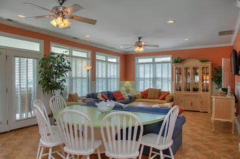 374 E Second St, Ocean Isle Beach, NC 28469 photo 7