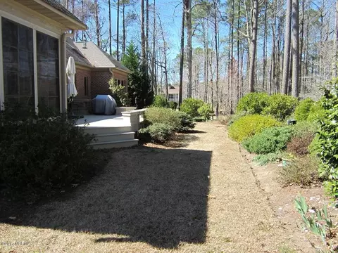 110 Connecticut Dr, Chocowinity, NC 27817 photo 9