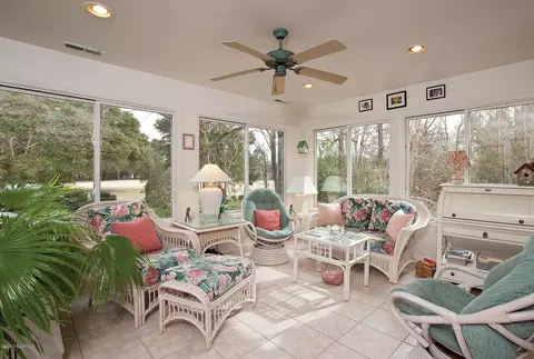 126 Pine Needle Dr, Hampstead, NC 28443 photo 9