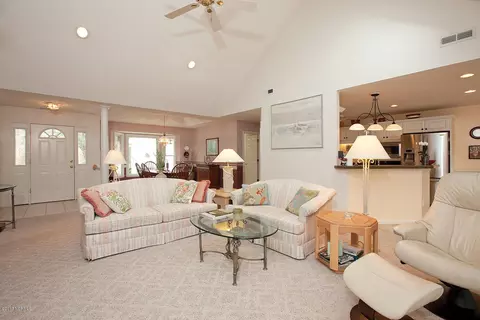 126 Pine Needle Dr, Hampstead, NC 28443 photo 7